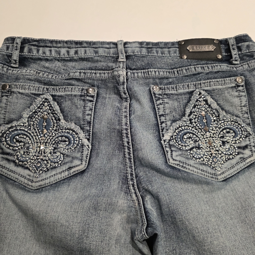 True Luxe Toronto Embellished Fleur De Lis Capri Jeans Women's 31 Blue Denim Y2K - Picture 4 of 16